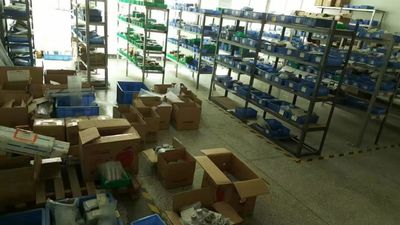 Guangzhou Runshi Mould Co., Ltd. factory production line